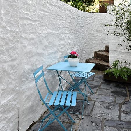 The Little Courtyard Apartment Penzance Bagian luar foto