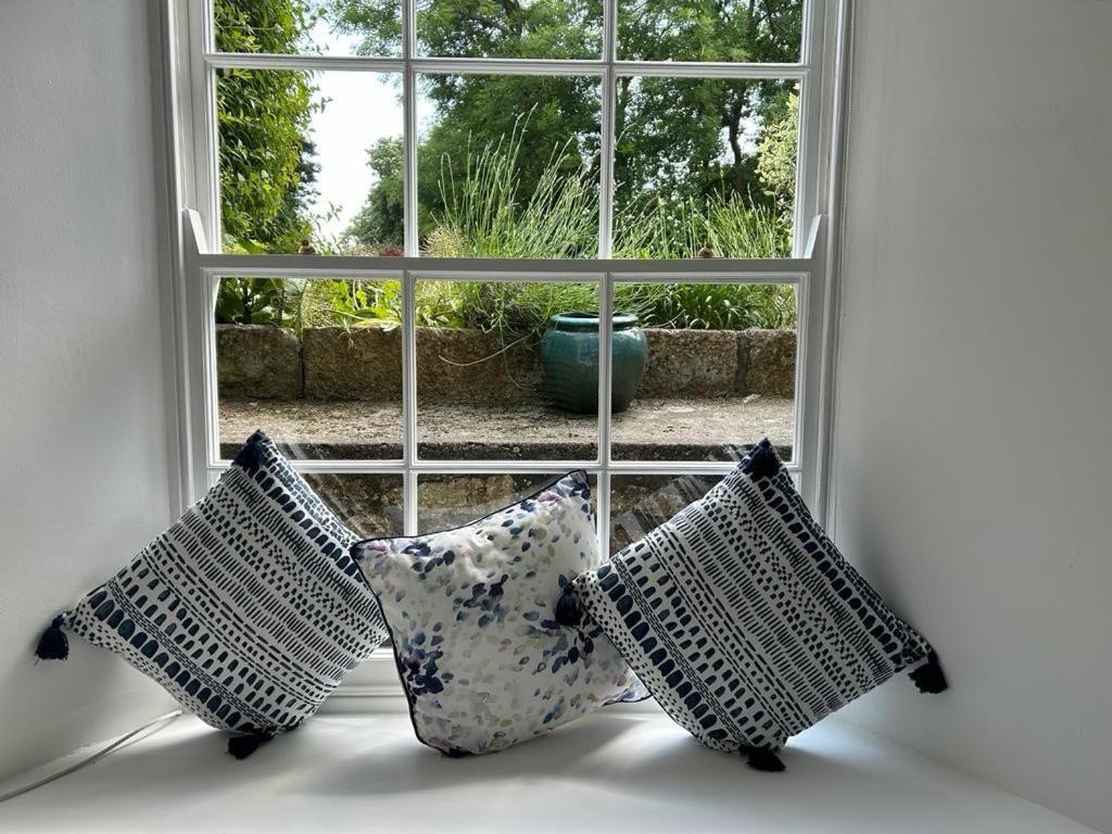 The Little Courtyard Apartment Penzance Bagian luar foto